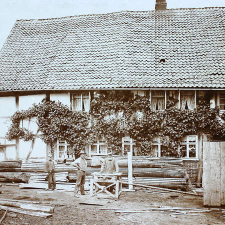 Bild vergrößern: Historisches Foto der vormals Mengeschen Mühle in Eitzum