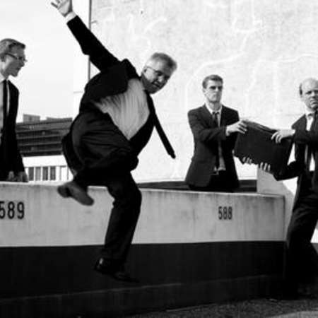 Bild vergr&ouml;&szlig;ern: ORGANICE_Jumping
