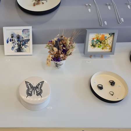 Bild vergr&ouml;&szlig;ern: Galerie Reizig Schmuck Kunst Natur Design Keramik