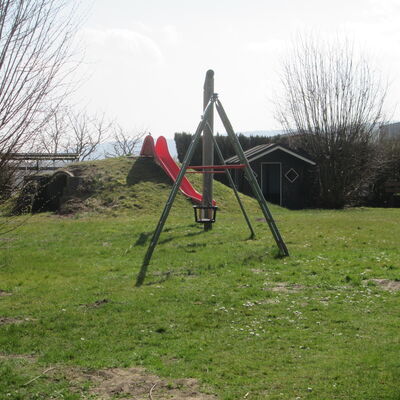 Bild vergr&ouml;&szlig;ern: Spielplatz3