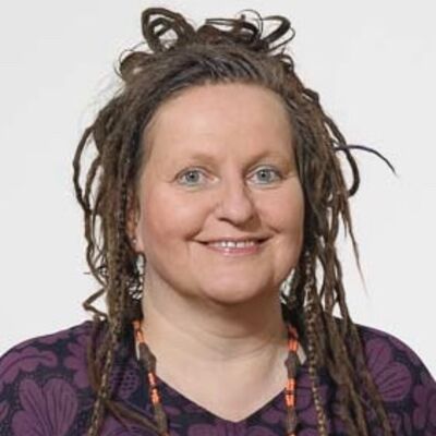 Bild vergr&ouml;&szlig;ern: Marina Sosseh_Bild_Kulturhandbuch