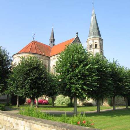 Bild vergr&ouml;&szlig;ern: St. C&auml;cilia au&szlig;en