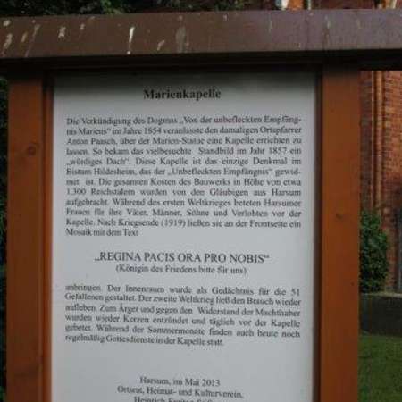 Bild vergr&ouml;&szlig;ern: Kulturpfad Harsum Infotafel Marienkapelle