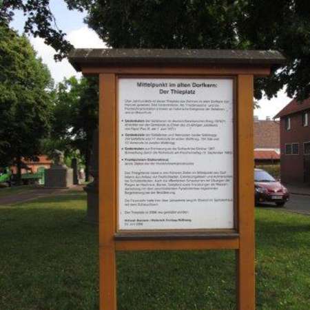 Bild vergr&ouml;&szlig;ern: Kulturpfad Harsum Infotafel Thieplatz (3)