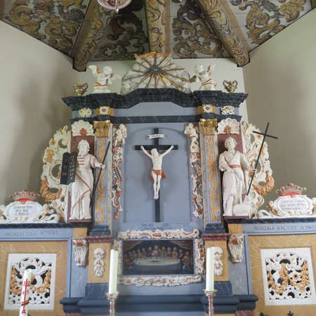Bild vergrößern: Annen-Kapelle Altar Luttrum
