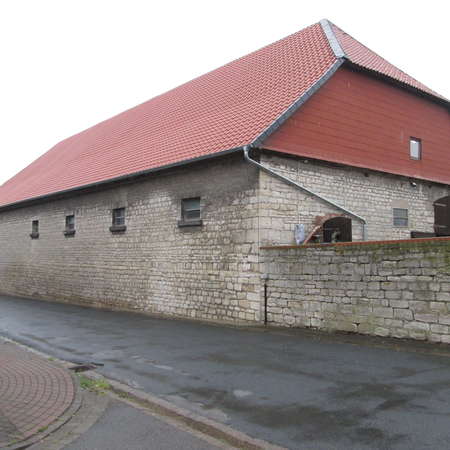 Bild vergrößern: Klostergut mit alter Klostermauer