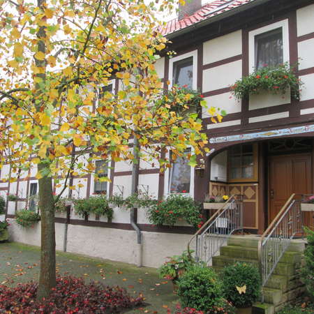 Bild vergrößern: Haus Seifert in der Leunisstraße Mahlerten (2)