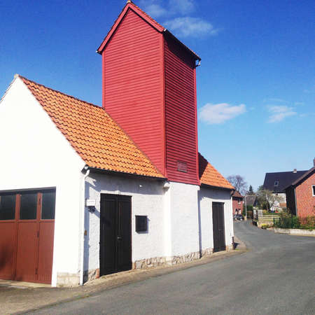 Bild vergr&ouml;&szlig;ern: altes Feuerwehrhaus in Klein F&ouml;rste