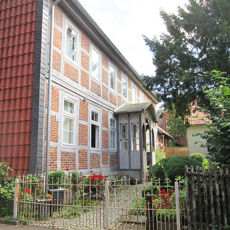 Bild vergrößern: 1. Schulhaus in Barfelde, Schulstr.