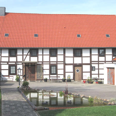 Bild vergr&ouml;&szlig;ern: Hoher Weg 6