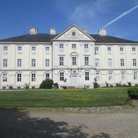 Bild vergrößern: SchlossBrueggen3