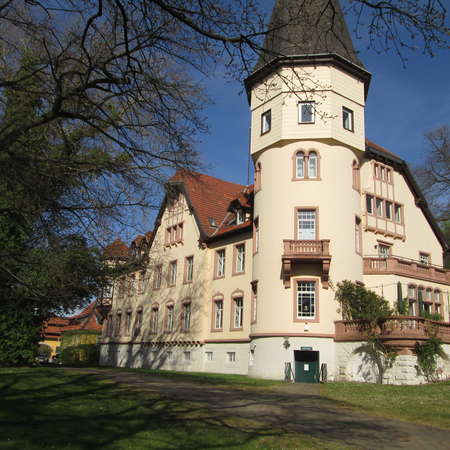 Bild vergrößern: Schloss2