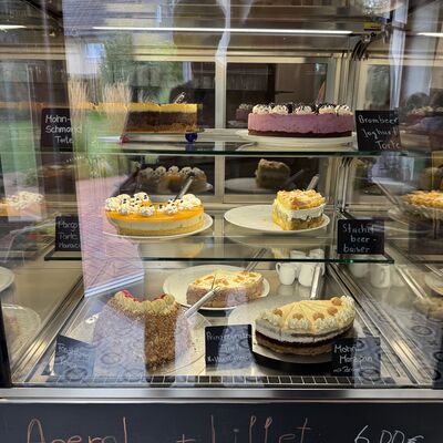 Bild vergr&ouml;&szlig;ern: Hofcafe_im_Obstgarten3