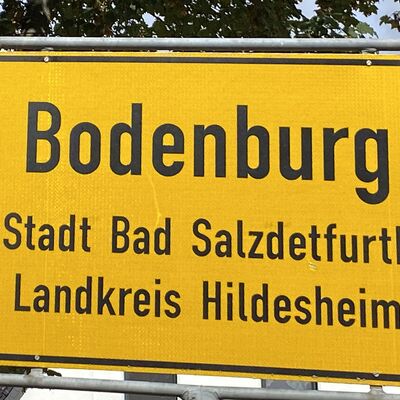 Bild vergr&ouml;&szlig;ern: Ortsschild1