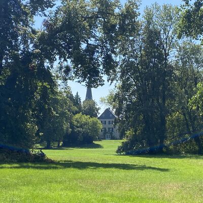 Bild vergr&ouml;&szlig;ern: Schlosspark2
