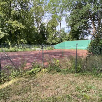 Bild vergr&ouml;&szlig;ern: SchlossparkTennisplatz