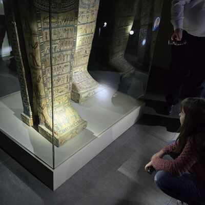 Bild vergr&ouml;&szlig;ern: RPM_Taschenlampenf&uuml;hrung &Auml;gypten