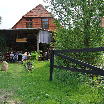 Bild vergr&ouml;&szlig;ern: Kunsthof Mehrum Eingang_kulturtreiben