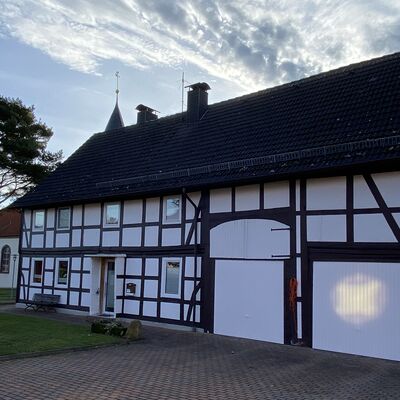 Bild vergr&ouml;&szlig;ern: alteSchule1