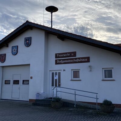 Bild vergr&ouml;&szlig;ern: DGH_Feuerwehr