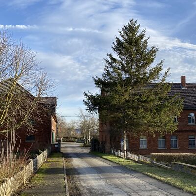 Bild vergr&ouml;&szlig;ern: GutshofEinfahrt