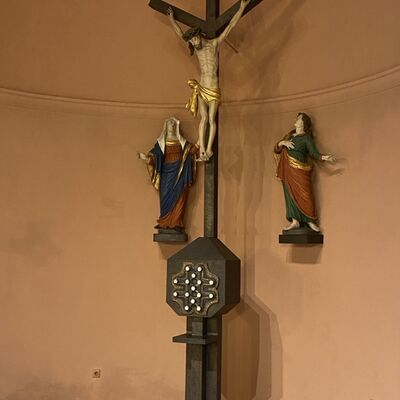 Bild vergr&ouml;&szlig;ern: St.MarienKreuzigungsgruppe