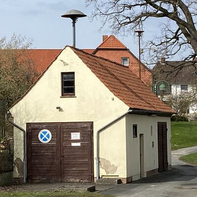 Bild vergr&ouml;&szlig;ern: altes_FFW_Haus
