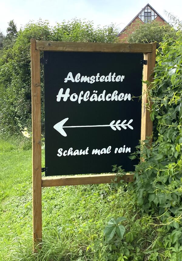 Bild vergr&ouml;&szlig;ern: Hofladen-_AlmstedterHofl&auml;dchen1