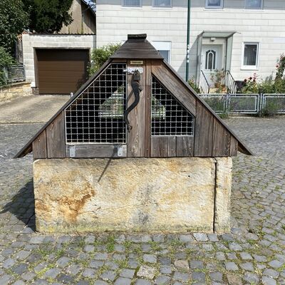 Bild vergr&ouml;&szlig;ern: Gro&szlig;_(Kinderbrunnen1)