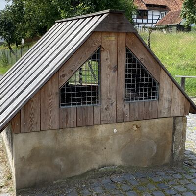 Bild vergr&ouml;&szlig;ern: Gro&szlig;_(Kinderbrunnen3)