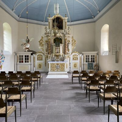 Bild vergr&ouml;&szlig;ern: Gro&szlig;_(Kirche_von_Stopler_Kirche1.HEIC8)