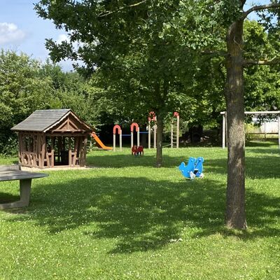 Bild vergr&ouml;&szlig;ern: Gro&szlig;_(Spielplatz_Am_Sch&ouml;neberg4)