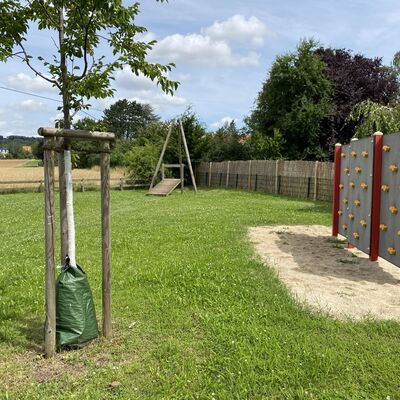 Bild vergr&ouml;&szlig;ern: Gro&szlig;_(Spielplatz_Pfingstanger3)