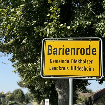 Bild vergr&ouml;&szlig;ern: Ortsschild