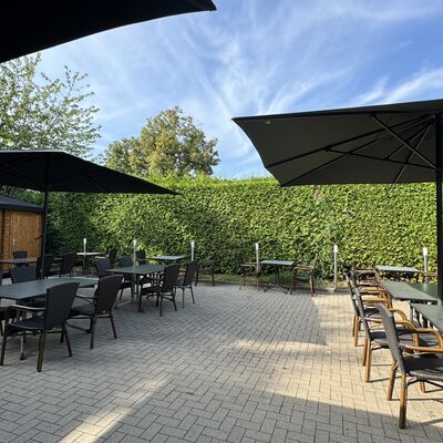 Bild vergr&ouml;&szlig;ern: Restaurant_Tennisst&uuml;bchen2
