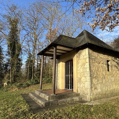 Bild vergr&ouml;&szlig;ern: Wegekapelle_Seitenansicht