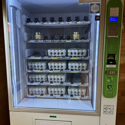Bild vergr&ouml;&szlig;ern: Bauernhof_Eierautomat_Hauptstra&szlig;e26