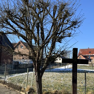 Bild vergr&ouml;&szlig;ern: Wegekreuz_Am_Berge