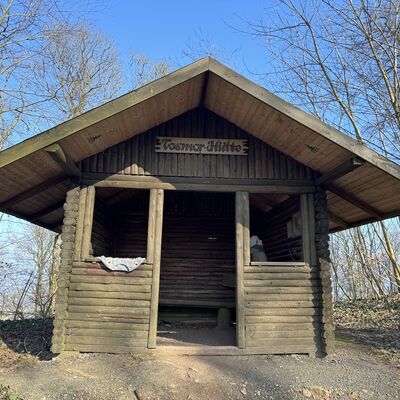 Bild vergr&ouml;&szlig;ern: Tosmarberg_Wanderung_Sch&uuml;tzh&uuml;tte