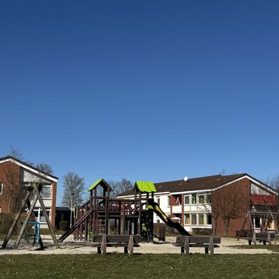 Bild vergr&ouml;&szlig;ern: Heimstatt_R&ouml;derhof_H&auml;user_der_Bewohner