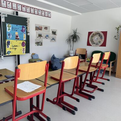 Bild vergr&ouml;&szlig;ern: Heimstatt_R&ouml;derhof_St.Franziskus-Schule_Klassenraum1