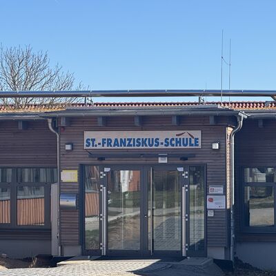 Bild vergr&ouml;&szlig;ern: Heimstatt_R&ouml;derhof_St.Franziskus-Schule1
