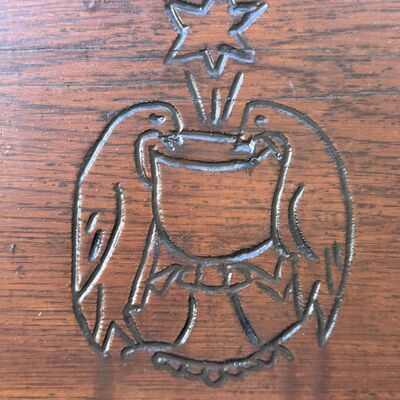 Bild vergr&ouml;&szlig;ern: Kloster_Romuald_Wappen_Bank