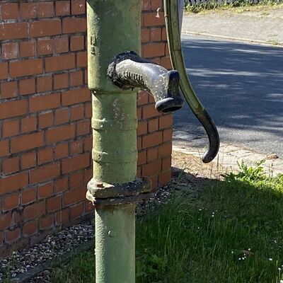 Bild vergr&ouml;&szlig;ern: Wasserpumpe