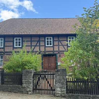 Bild vergr&ouml;&szlig;ern: Alte_Schule