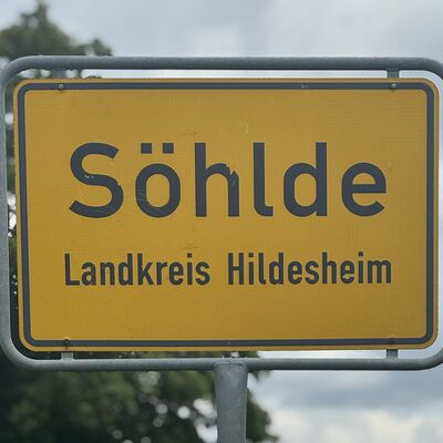 Bild vergr&ouml;&szlig;ern: Ortsschild2