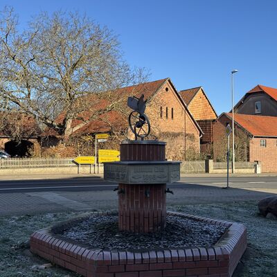 Bild vergr&ouml;&szlig;ern: Brunnen_am Thie