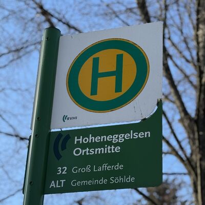 Bild vergr&ouml;&szlig;ern: Bushaltestelle