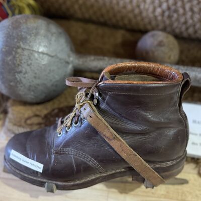 Bild vergr&ouml;&szlig;ern: Heimatmuseum_Schlittschuh