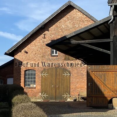 Bild vergr&ouml;&szlig;ern: alte Schmiede Bertholdstr.14.-1